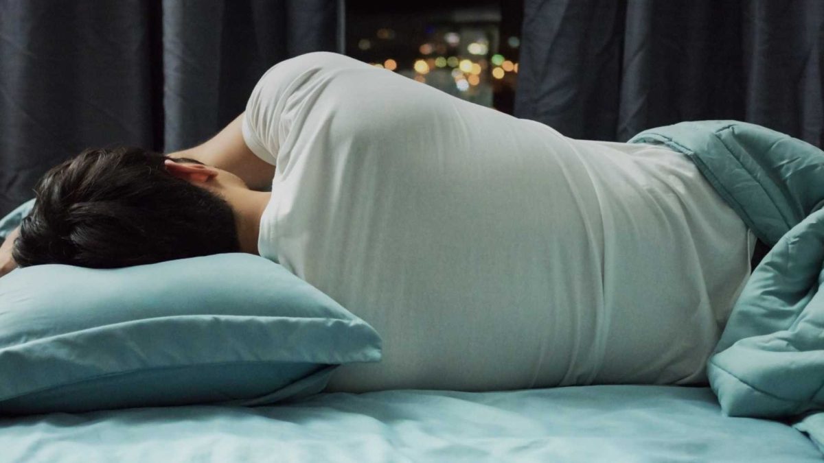 How to get enough sleep after a night shift to restore productivity: 5 useful tips