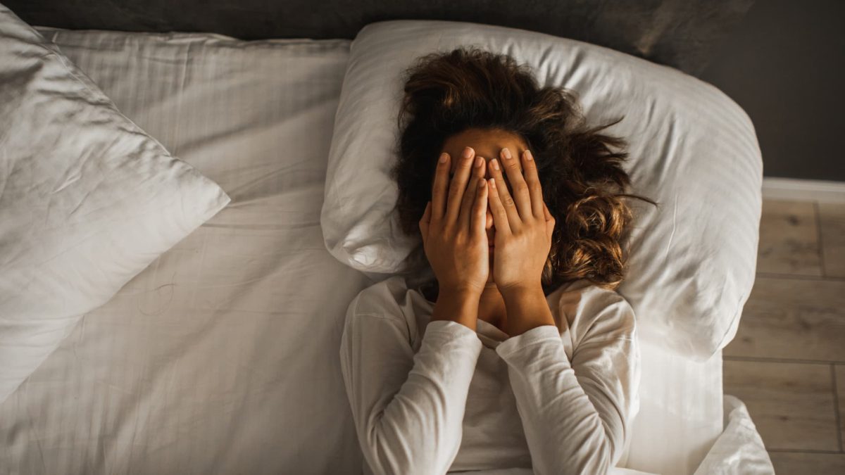 Why do people experience insomnia in winter: 4 reasons